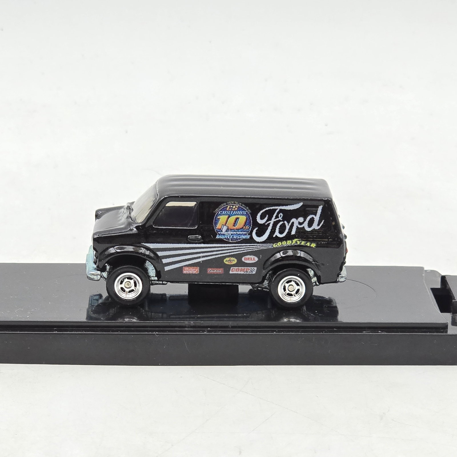 Chris Stangler Customs Ford Van Custom - 2