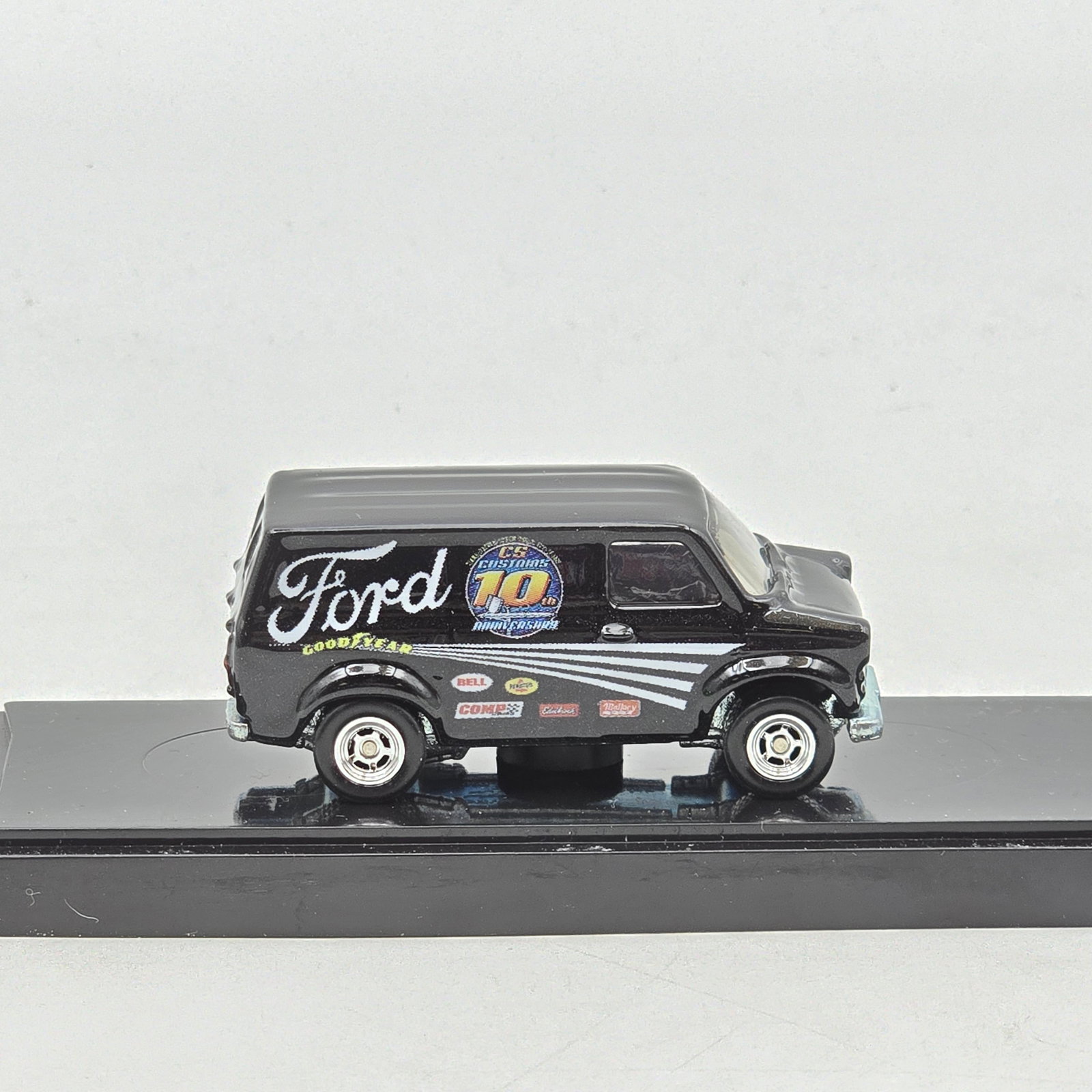 Chris Stangler Customs Ford Van Custom - 4