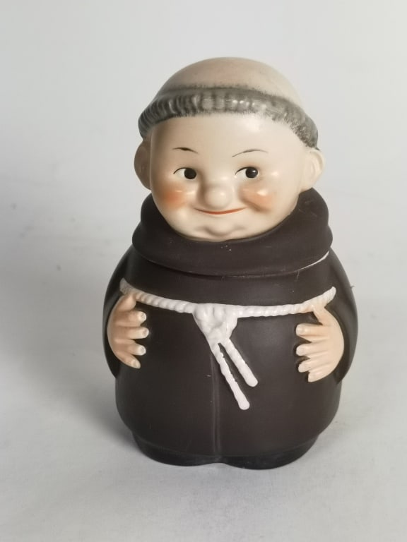 Goebel Hummel Porcelain Frier Tuck Sugar Bowl: Goebel Hummel Porcelain Frier Tuck Sugar Bowl, 5in