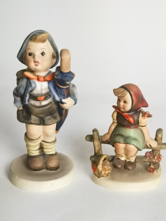 (2) Goebel Hummel Porcelain Figurines: (2) Goebel Hummel Porcelain Figurines, 6in