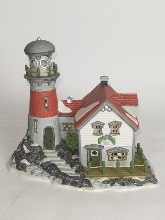 1994 Dept. 56 Pigeonhead Lighthouse New England (1 of 5)