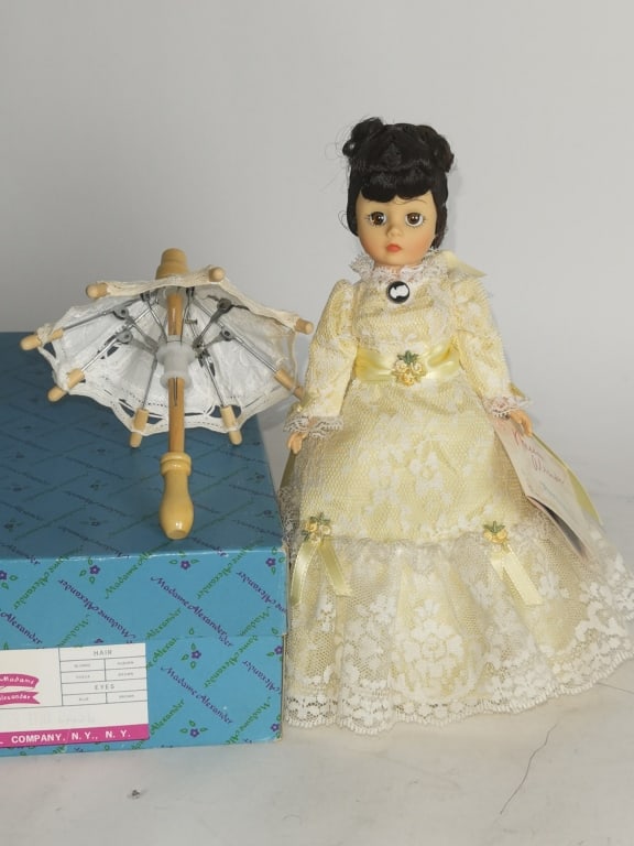 Alexander Doll Company, NY Portrettes Daisy Doll: Alexander Doll Company, NY Portrettes Daisy Doll, 9.5in