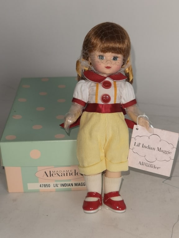 Alexander Doll Company, NY Lil'Indian Maggie Doll (1 of 3)