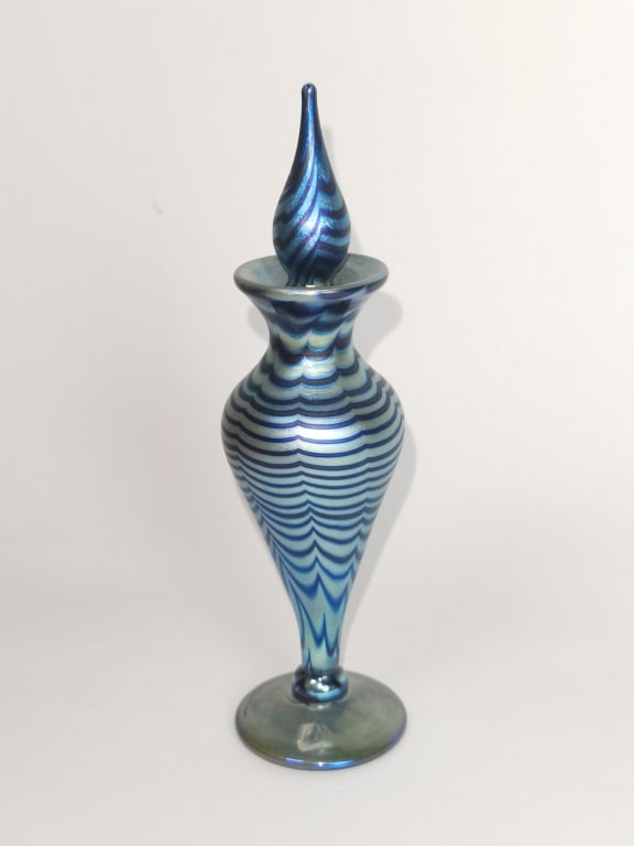 Steve Correia Iridescent Art Glass Perfume Bottle (1 of 4)