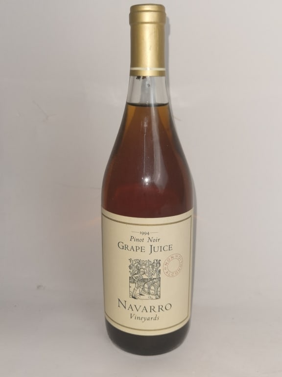 1994 Navarro Vineyards Pinot Noir Grape Juice: 1994 Navarro Vineyards Pinot Noir Grape Juice