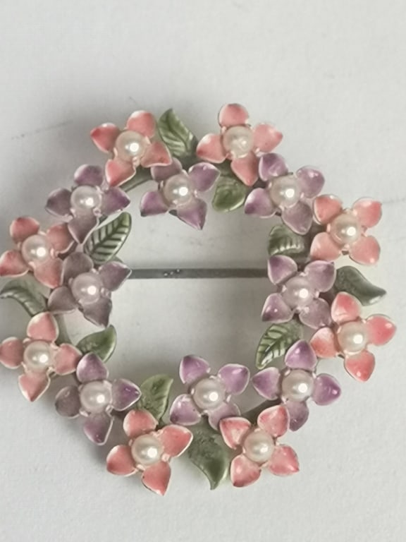 Costume Enameled Brooch (1 of 3)