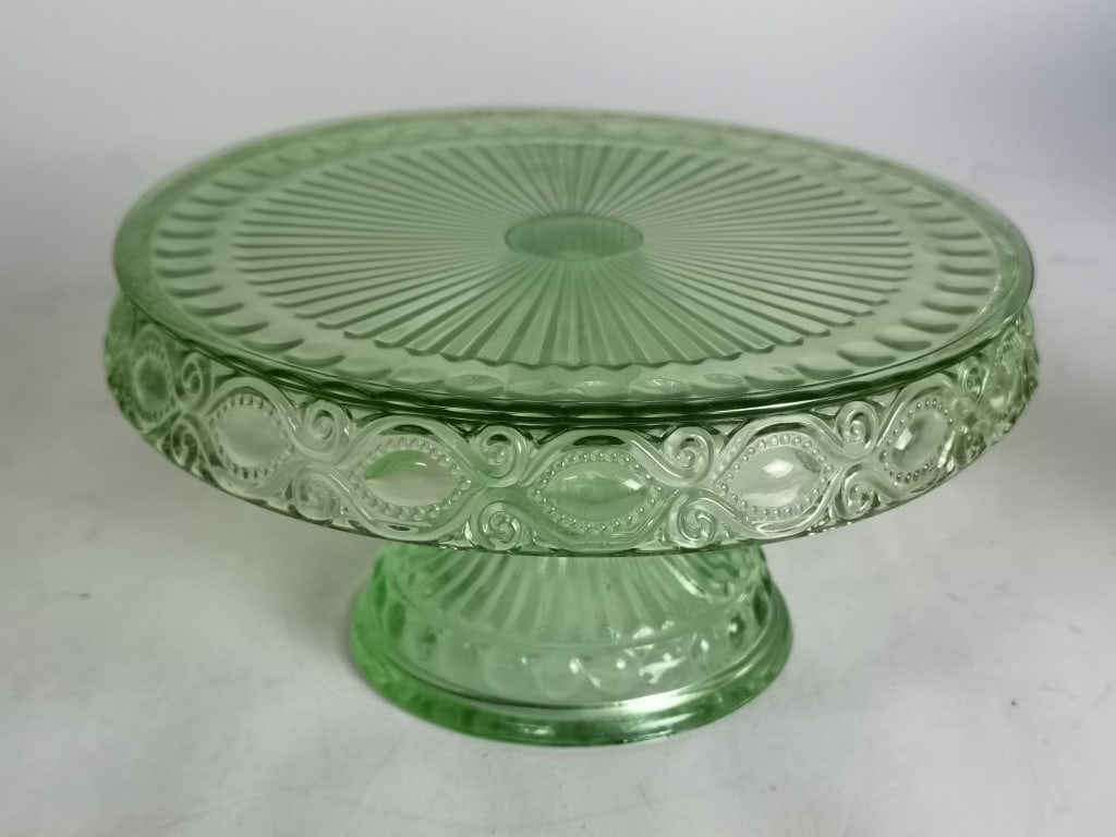 Jeannette Sunflower Style Green Glass Cake Platter (1 of 5)