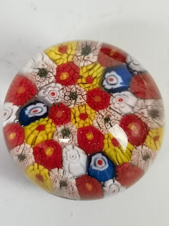 Unmarked Milleflori Glass Paperweight: Unmarked Milleflori Glass Paperweight, 1.75in by 2in