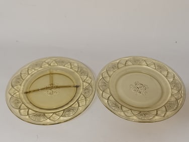 (2) Vintage Federal Glass Yellow Glass Plates