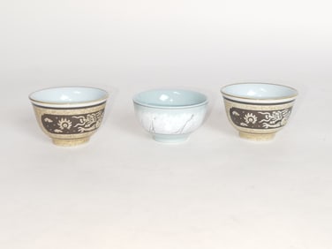 (3) Japanese Porcelain Tea Cups