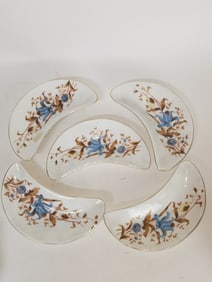 (5) Limoges Crescent Bone Dishes