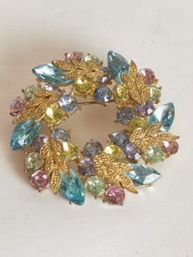 Costume Gold Tone Rhinestone Garland Brooch