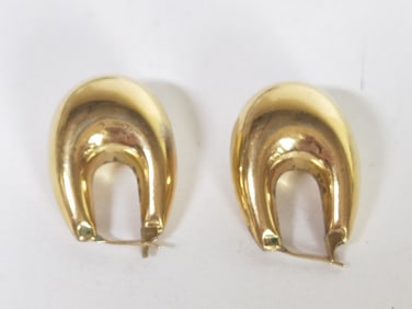 Pr. of Costume Gold Tone Earrings