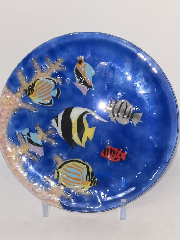 Roberts Art Glass Plate: Roberts Art Glass Plate, 12.5in