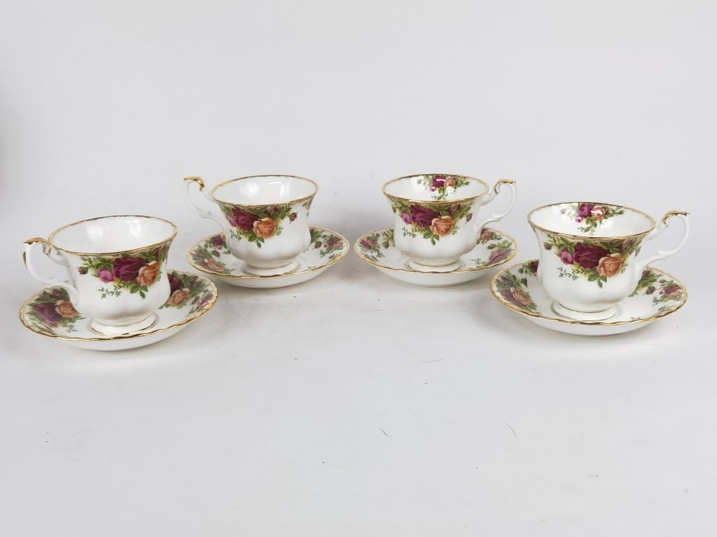 (4) Royal Albert Old Country Roses Tea Cup Sets (1 of 4)