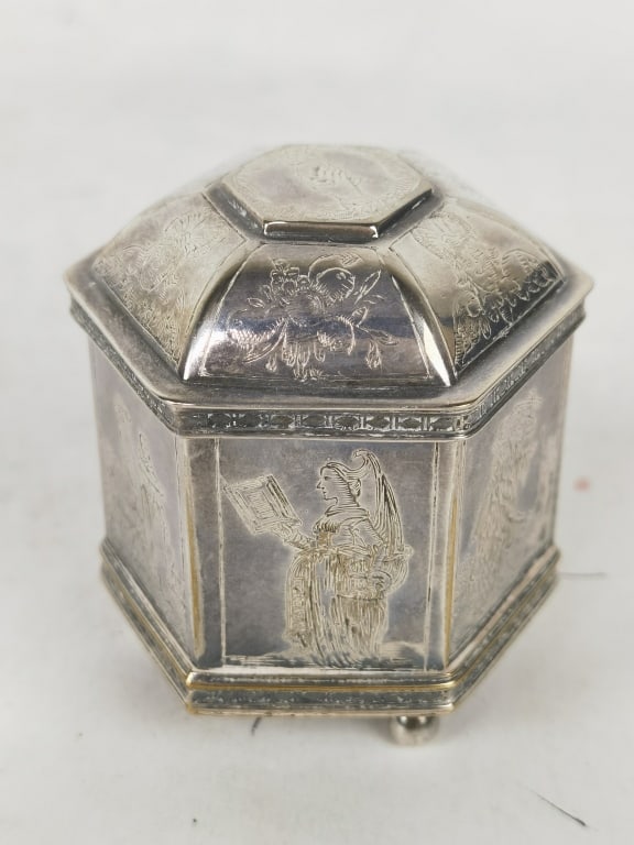 Vintage MMA Dutch Marriage Footed Box (1 of 7)