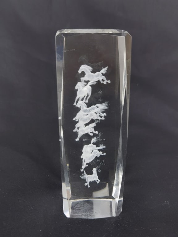 Crystal Block 3D Horse Paperweight: Crystal Block 3D Horse Paperweight, 5.75in