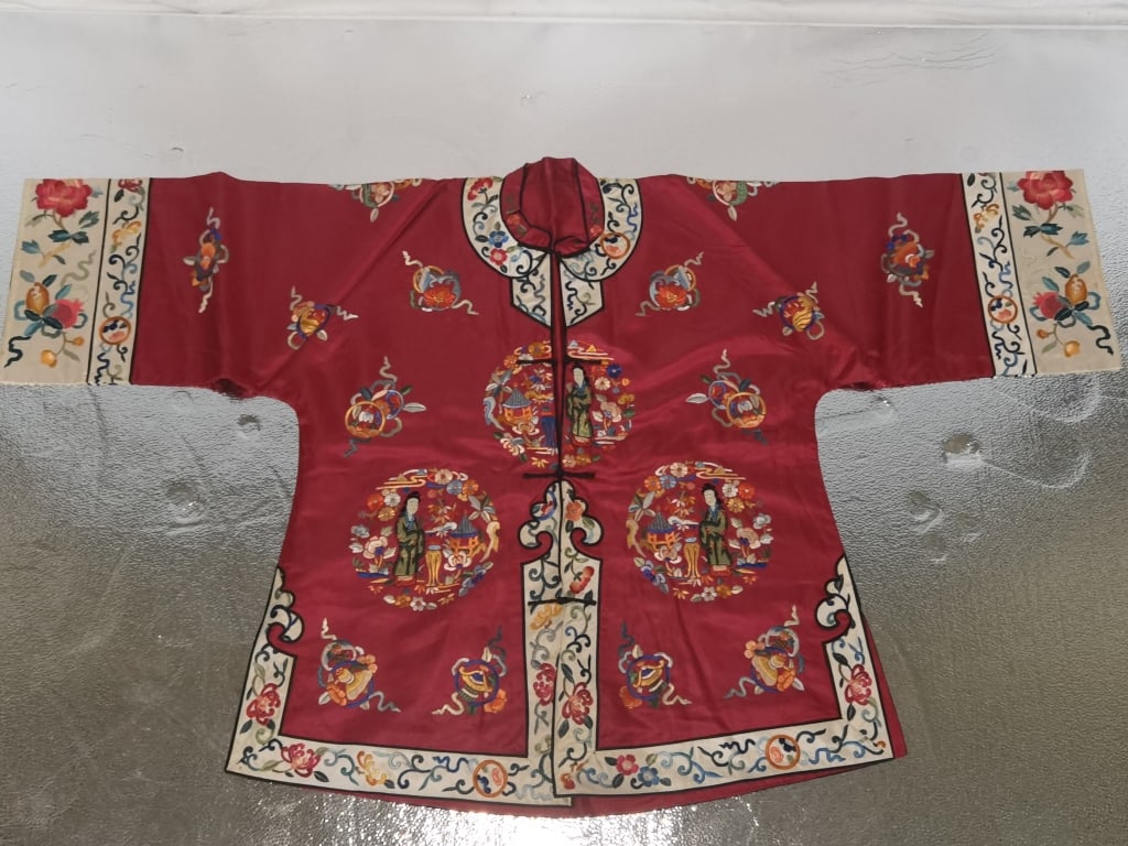 Chinese Woman's Embroidered Red Silk Robe: Chinese Woman's Embroidered Red Silk Robe, 48.5in by 25.5in
