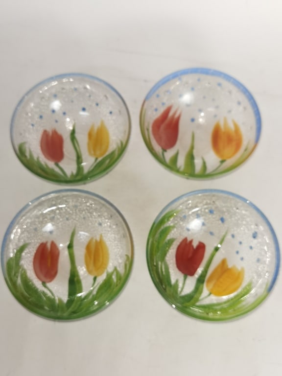 (4) Italian Glass Bowls: (4) Italian Glass Bowls, 2.5in by 6in