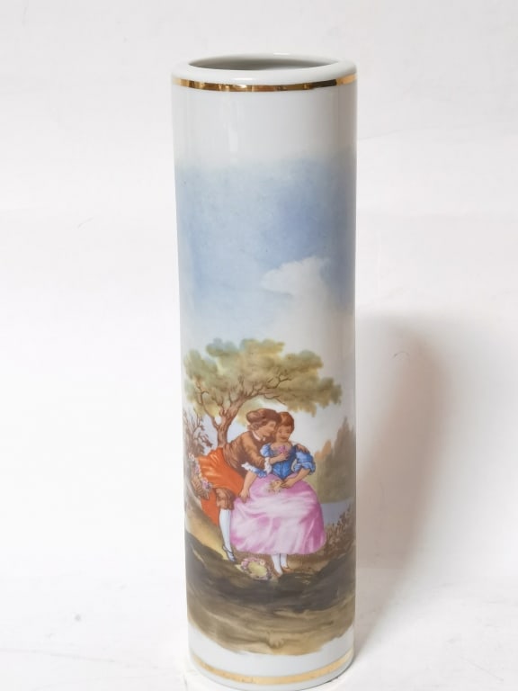 Vintage Dresden Porcelain Flower Vase: Vintage Dresden Porcelain Flower Vase, 8.75in