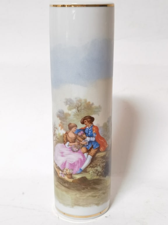Vintage Dresden Porcelain Flower Vase: Vintage Dresden Porcelain Flower Vase, 8.75in