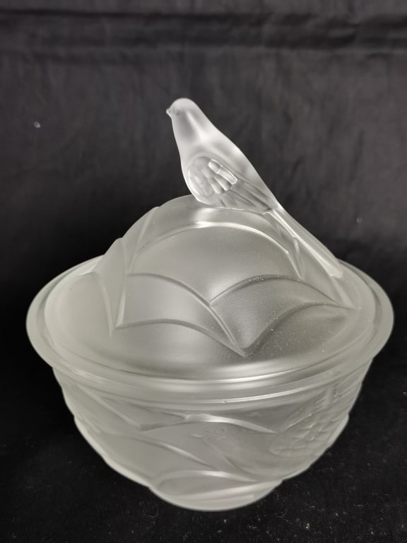 Vintage Gucip's Frosted Glass Covered Bowl: Vintage Gucip's Frosted Glass Covered Bowl, 6.75in by 5.25in