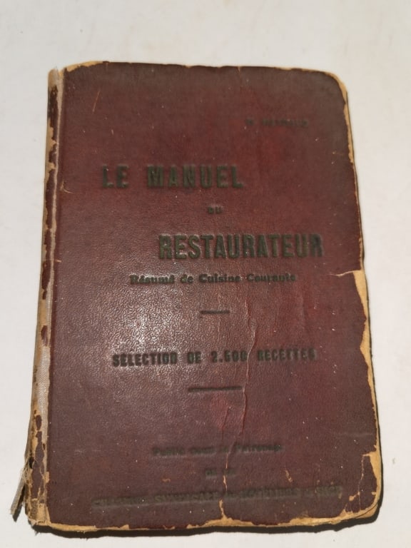 1919 La Manuel du Restaurateur (1 of 5)