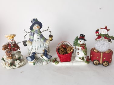 Group of Christmas Decors