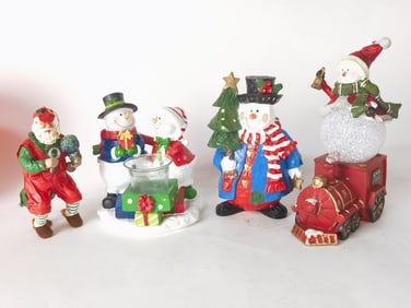 Group of Christmas Decors