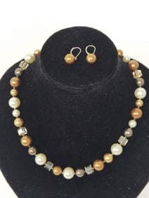 Colored Pearl Jewelry Set