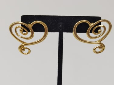 Pr. of Costume Gold Tone Earrings