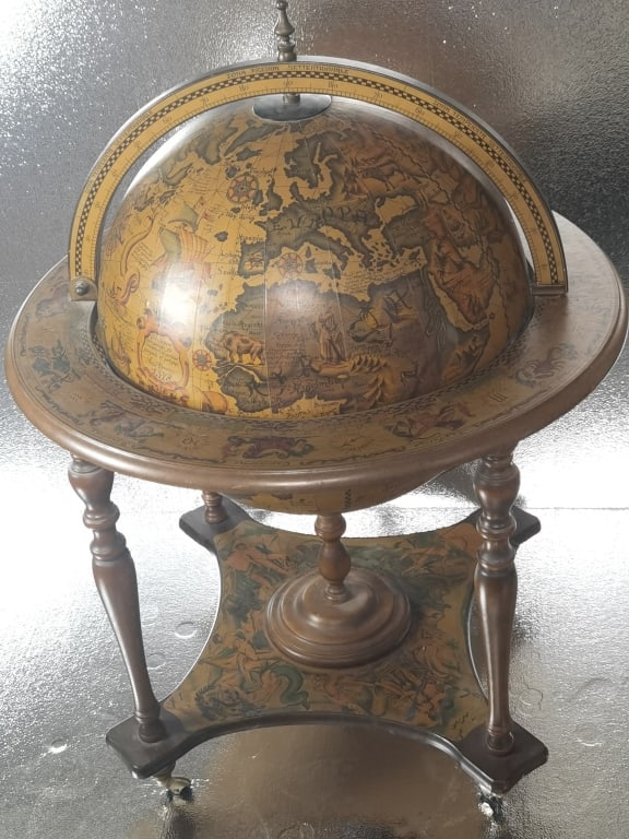 Vintage Italian Zodiac Globe Bar Cart: Vintage Italian Zodiac Globe Bar Cart, 38in by 28in