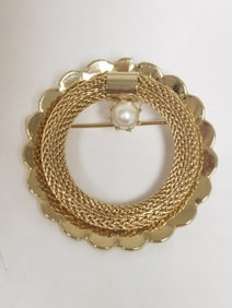 Costume Gold-Tone Faux Pearl Garland Brooch