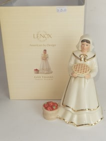 Lenox Porcelain Give Thanks Female Pilgram Figurin