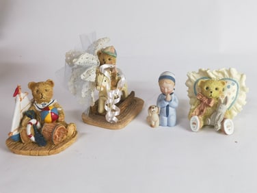 (4) Decorative Figurines