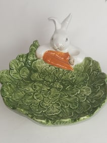 1987 Omnibus Porcelain Bunny Cabbage Dish
