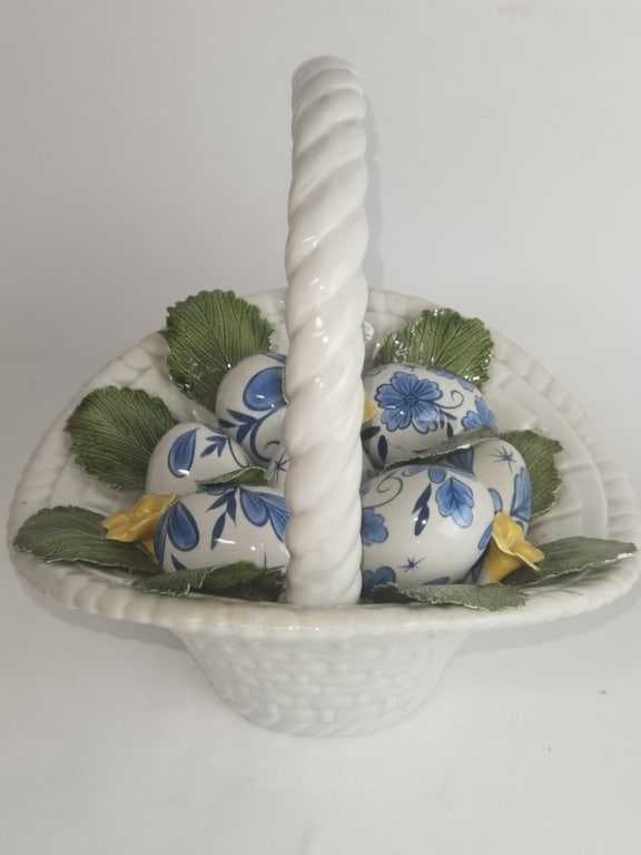 Vintage Porcelain Basket Table Decor: Vintage Porcelain Basket Table Decor, 9.5in