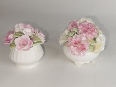 (2) Royale Stratford Staffordshire Porcelain Flowe