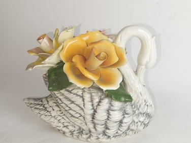 Capodimonte Italy Porcelain Swan Flower Decor