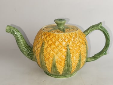 MMA Reproduction Wedgwood Pineapple Teapot