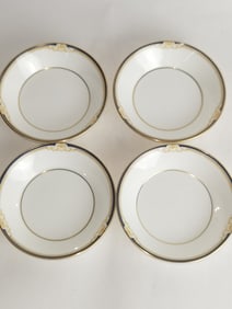 (4) Wedgwood Porcelain Cavendish Plates