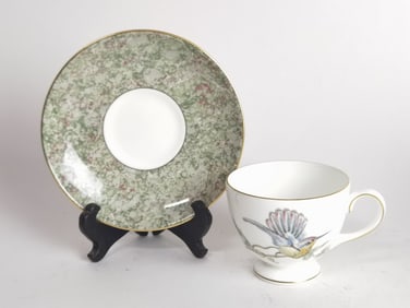 Wedgwood Humming Birds Porcelain Tea Cup Set