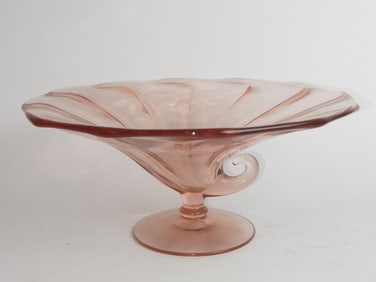 Vintage Fostoria Rose Pink Cornucopia Bowl