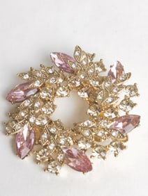 Costume Gold Tone Rhinestone Brooch
