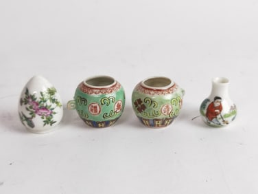 (4) Chinese Porcelain Famille Rose Bird Feeders