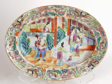 Qing Chinese Export Porcelain Famille Rose Medall