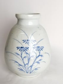 19th C. Korean Porcelain B&W Vase