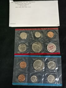 1972 US Mint Uncirculated Coin Set