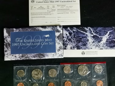 1997 US Mint Uncirculated Coin Set