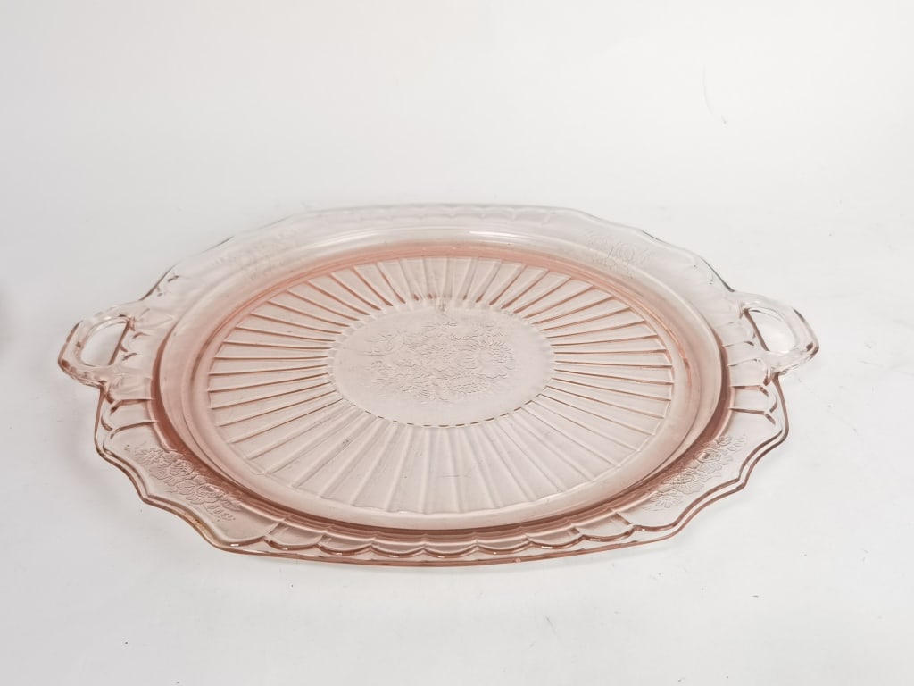 Vintage Anchor Hocking Mayfair Pink Glass Dish (1 of 7)